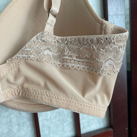 Natori Bra Contour Underwire Bra Size 32D - Picture 7 of 7